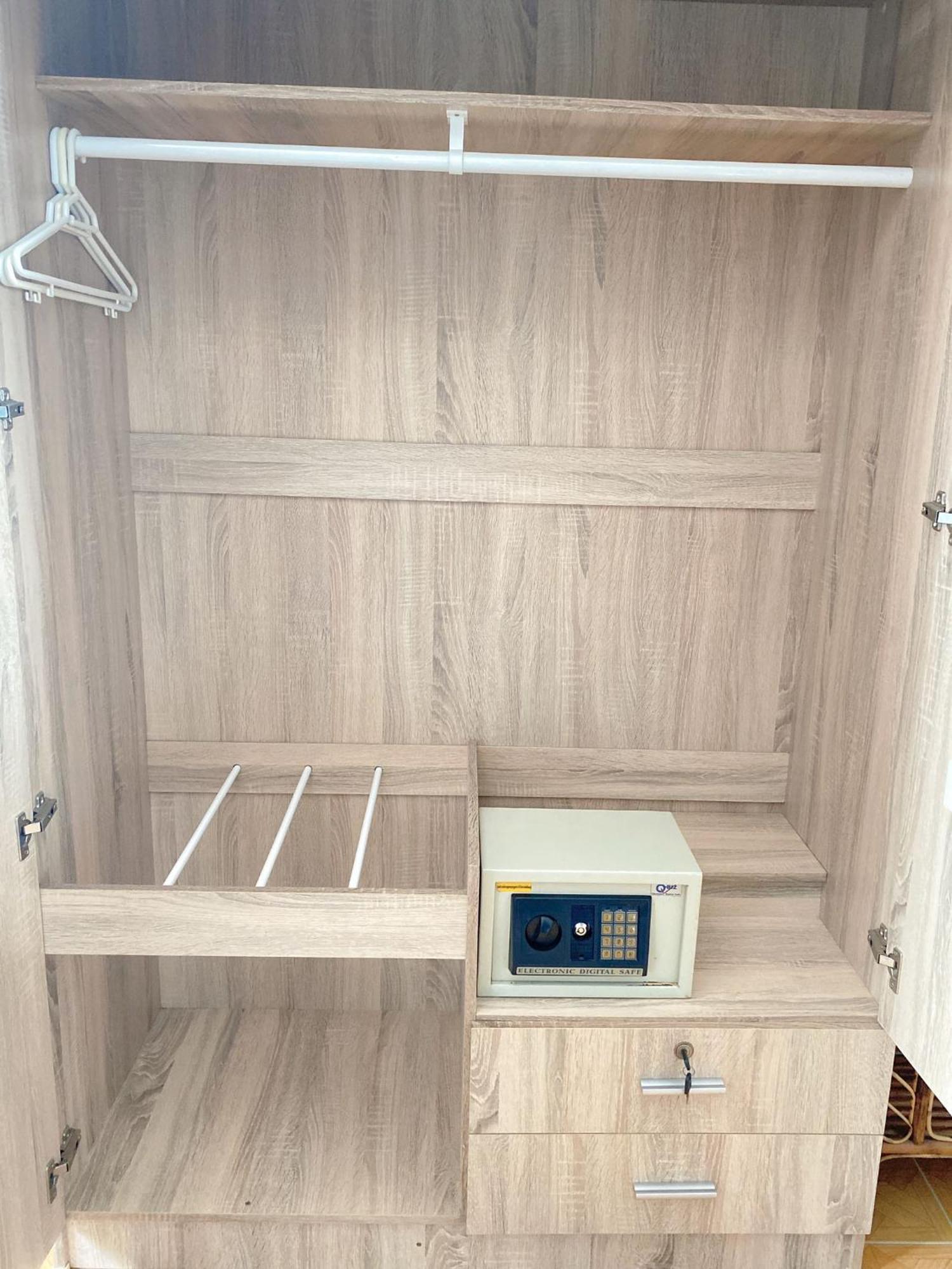 2 Vikings Guesthouse Karon Екстер'єр фото