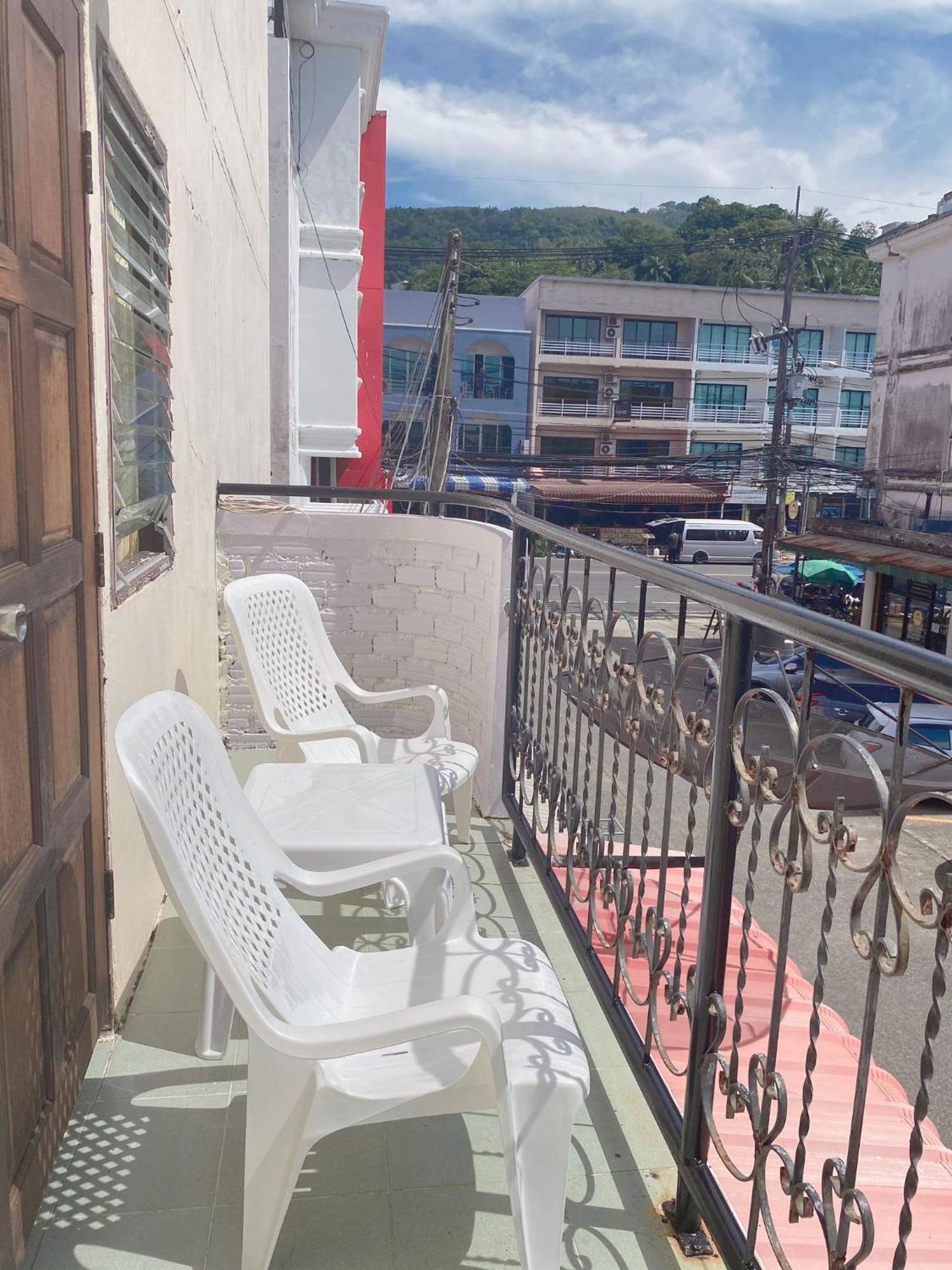 2 Vikings Guesthouse Karon Екстер'єр фото